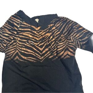 MissIssippi girls sz 8 black animal print gold foil hooded casual streetwear fun